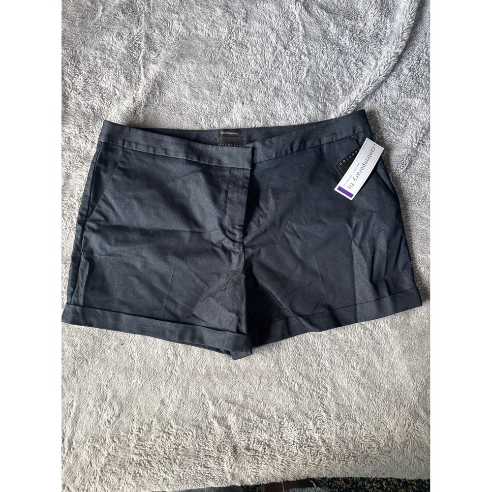 Attention Contemporary Fit Black Cuffed Shorts Low Rise Stretch‎ Size 18 NWT